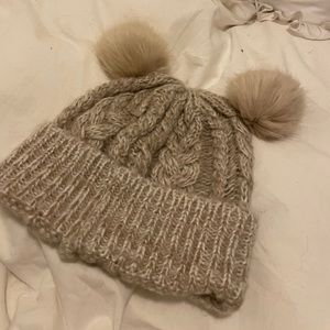 OATMEAL DOUBLE POM POM BEANIE